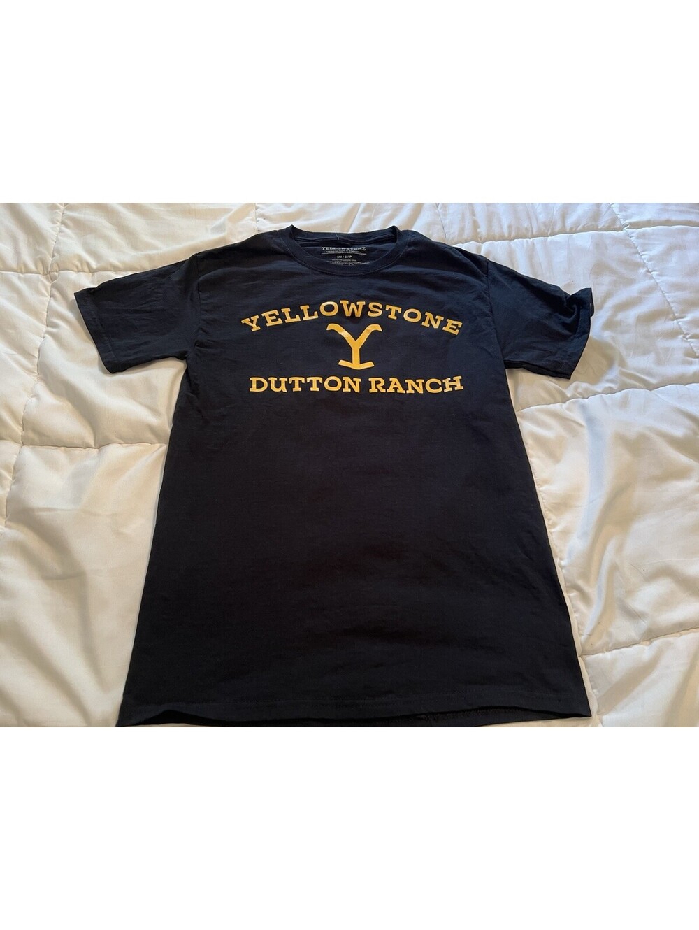 Women’s SM/P Yellowstone Dutton Ranch Logo Black Yellow T-Shirt